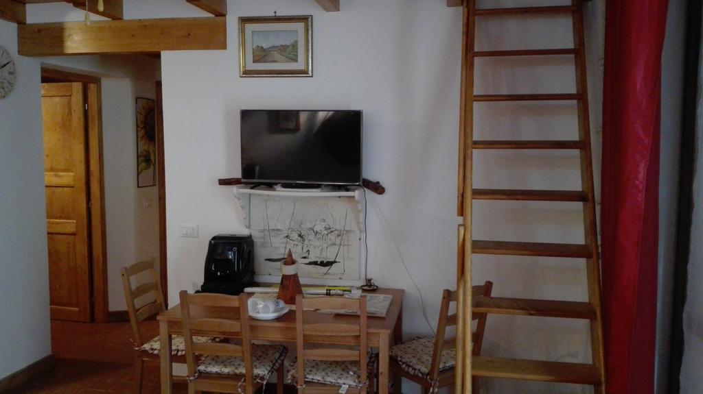 Agriturismo Collelungo Di Maremma Diaccialone Buitenkant foto