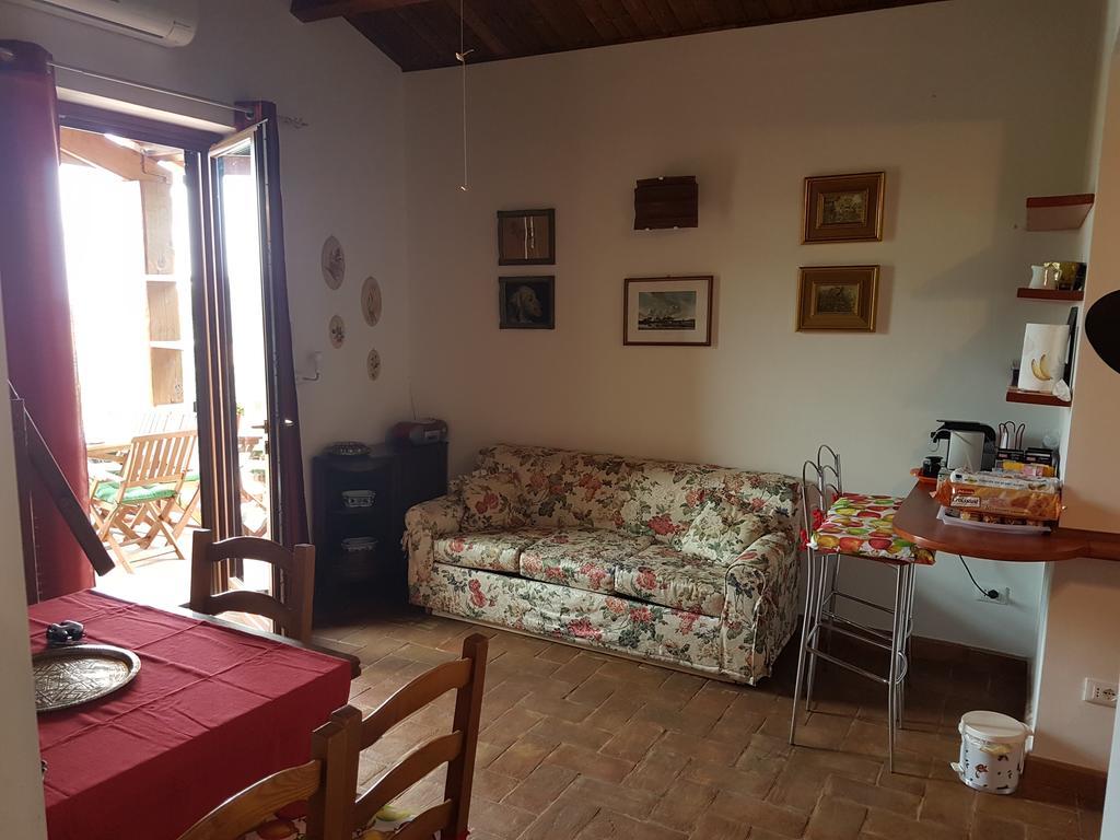Agriturismo Collelungo Di Maremma Diaccialone Buitenkant foto